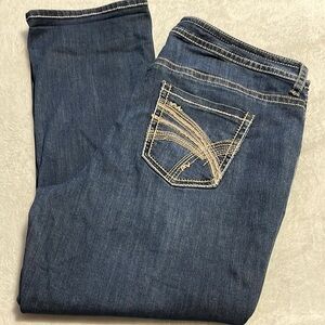 Lane Bryant Embroidered Pockets Crop Genius Fit Jeans